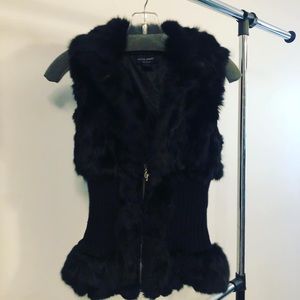 Guess faux fur size small vest